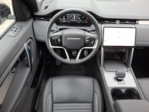 2025 Land Rover Discovery Sport Dynamic SE