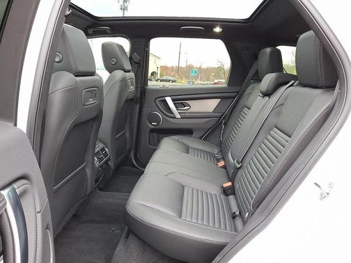 2025 Land Rover Discovery Sport Dynamic SE