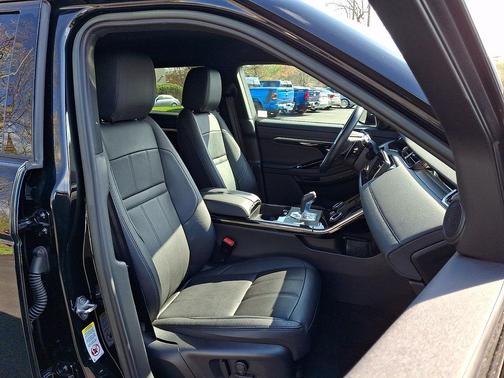 Santorini Black Metallic 2023 Land Rover Range Rover Evoque R-Dynamic SE