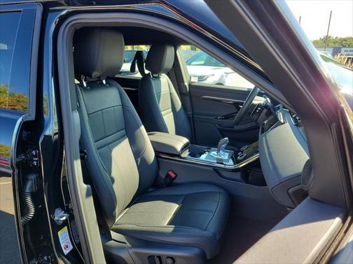 2023 Land Rover Range Rover Evoque R-Dynamic SE