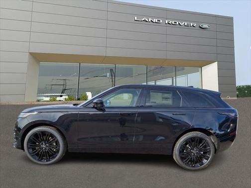 2026 Land Rover Range Rover Velar P250 SE R-Dynamic
