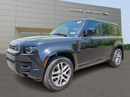 Santorini Black Metallic - 1AG 2022 Land Rover Defender 110 XS Edition