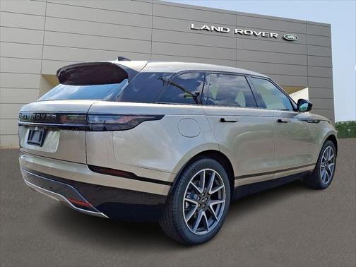 2026 Land Rover Range Rover Velar P250 SE R-Dynamic