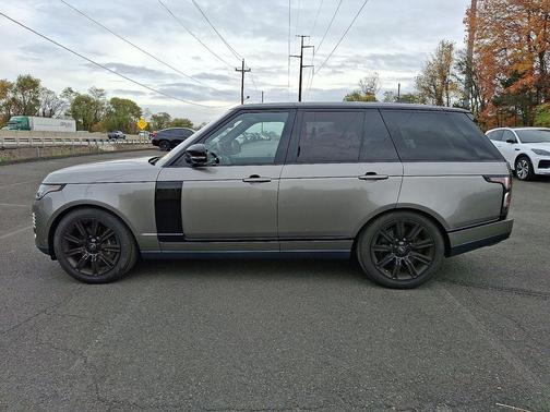 2022 Land Rover Range Rover Westminster