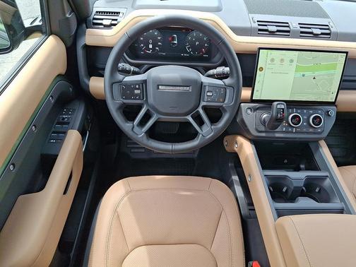 Woolstone Green Metallic 2026 Land Rover Defender P400 X-Dynamic SE