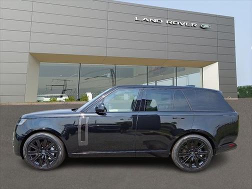 2025 Land Rover Range Rover P530 SE
