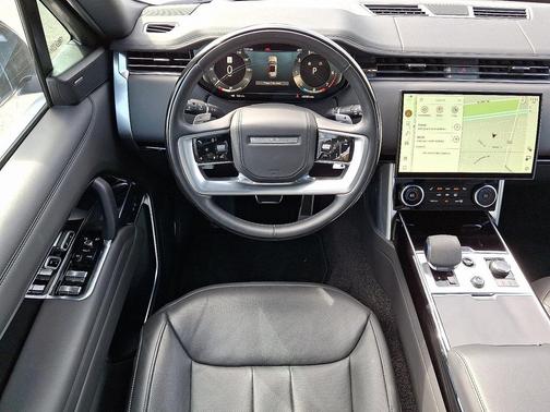 2023 Land Rover Range Rover P530 SE