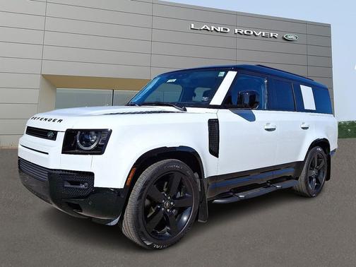 2025 Land Rover Defender 130 P400 X-Dynamic SE