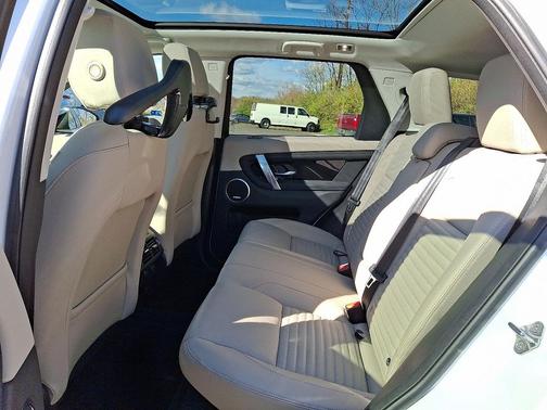 2025 Land Rover Discovery Sport S