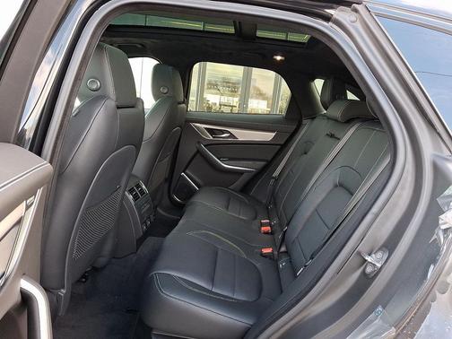 2026 Jaguar F-PACE R-Dynamic S P250 AWD Automatic