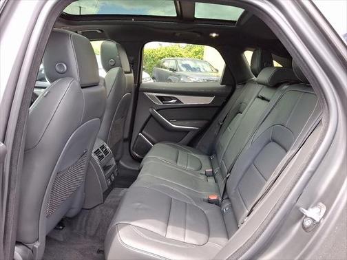 2026 Jaguar F-PACE R-Dynamic S P400 AWD Automatic
