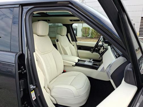 2026 Land Rover Range Rover P400 SE