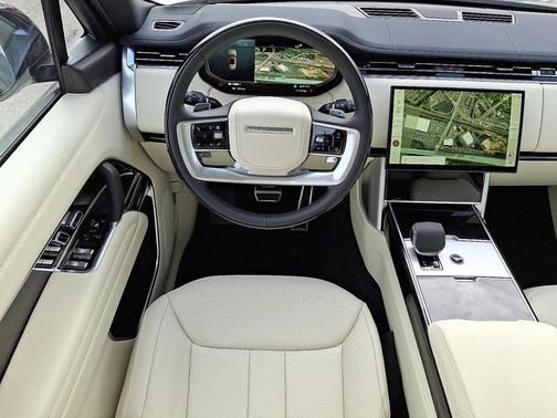 2026 Land Rover Range Rover P400 SE