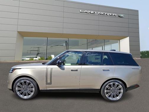 2025 Land Rover Range Rover P400 SE