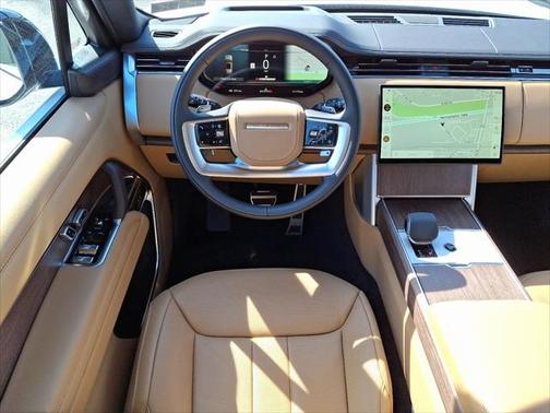 2025 Land Rover Range Rover P530 SE 7 Seat