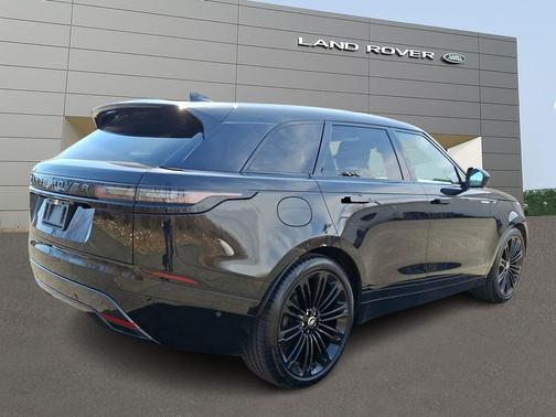 2026 Land Rover Range Rover Velar P250 SE R-Dynamic