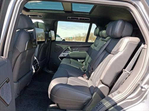 2025 Land Rover Range Rover P530 Autobiography 7 Seat