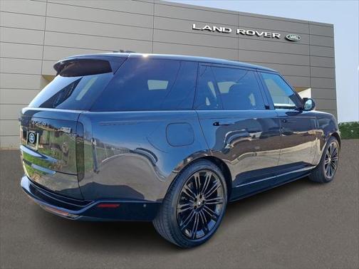 2025 Land Rover Range Rover P530 Autobiography 7 Seat