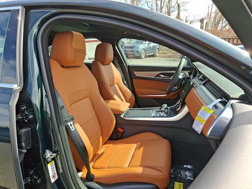 British Racing Green Metallic 2024 Jaguar XF R-Dynamic SE P250 AWD Automatic