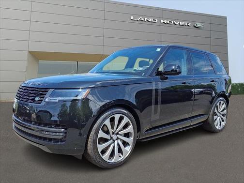 2025 Land Rover Range Rover P400 SE