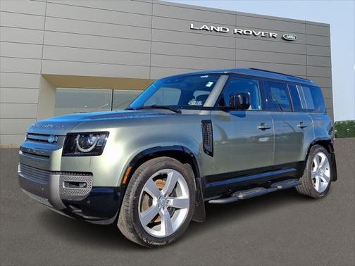 2025 Land Rover Defender 110 P400 X-Dynamic SE