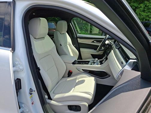 Fuji White 2026 Jaguar F-PACE R-Dynamic S P250 AWD Automatic