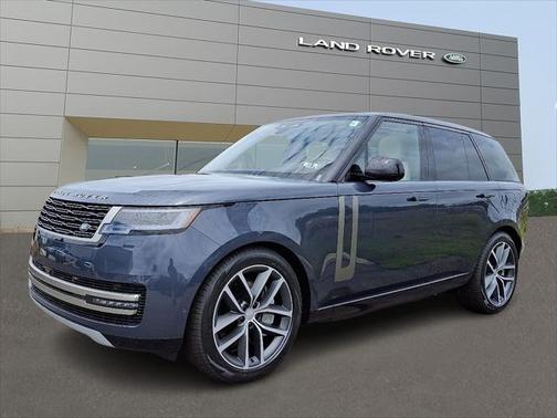 2025 Land Rover Range Rover P550e SE