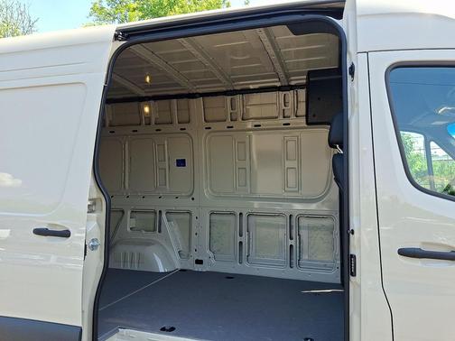 Pebble Grey - 7701 2026 Mercedes-Benz Sprinter 2500 Cargo 144 WB