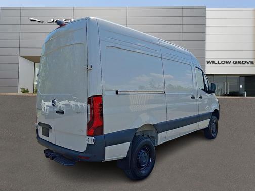 Pebble Grey - 7701 2026 Mercedes-Benz Sprinter 2500 Cargo 144 WB