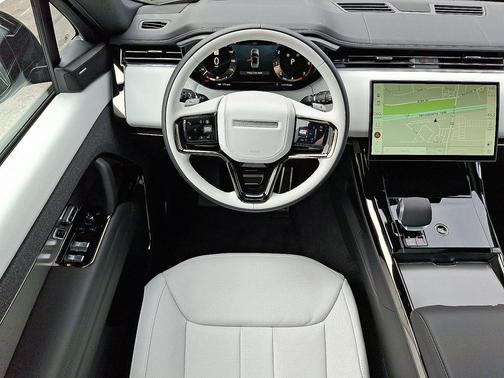 2025 Land Rover Range Rover Sport SE