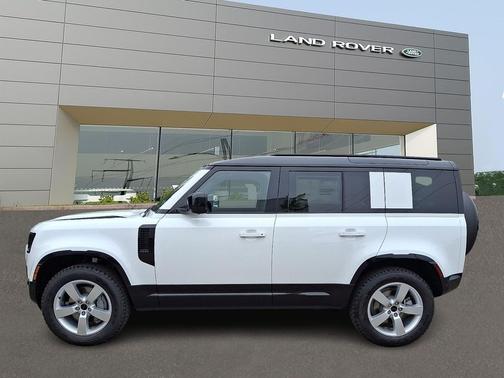 Fuji White 2026 Land Rover Defender P400 X-Dynamic SE