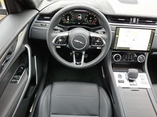 2026 Jaguar F-PACE SVR P550 AWD Automatic