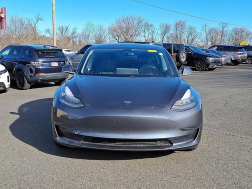 2020 Tesla Model 3 Standard Range