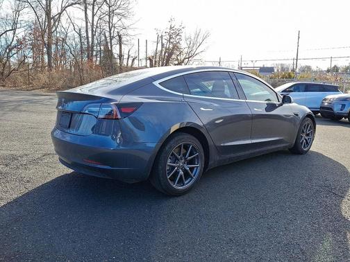 2020 Tesla Model 3 Standard Range