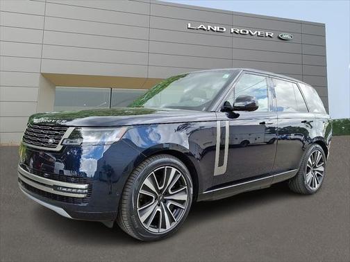 2025 Land Rover Range Rover P550e SE