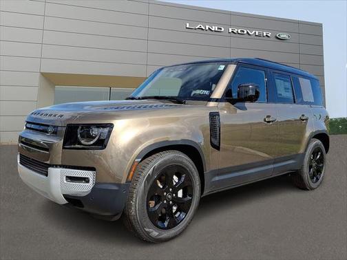 2025 Land Rover Defender 110 P300