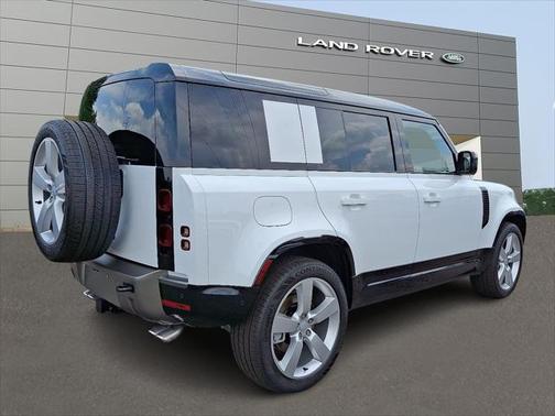2025 Land Rover Defender 110 P500 X-Dynamic SE