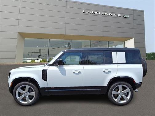 2025 Land Rover Defender 110 P500 X-Dynamic SE