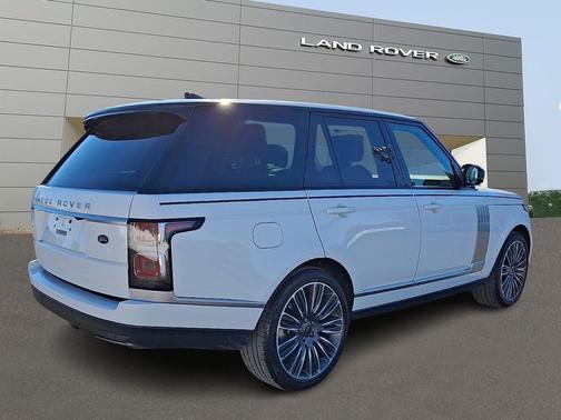 2022 Land Rover Range Rover P525 Westminster