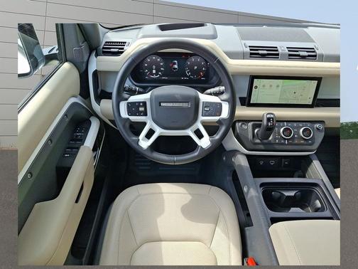 Fuji White 2024 Land Rover Defender 110 P400 S