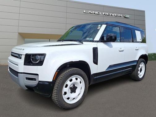 Fuji White 2024 Land Rover Defender 110 P400 S