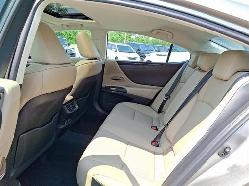 2020 Lexus ES 350 Base