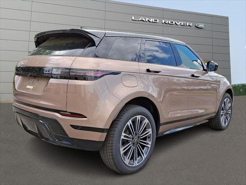 2026 Land Rover Range Rover Evoque Dynamic SE