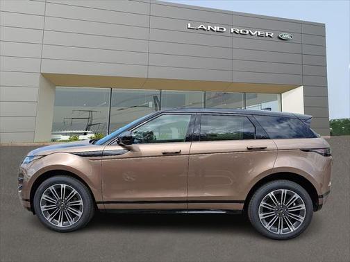 2026 Land Rover Range Rover Evoque Dynamic SE