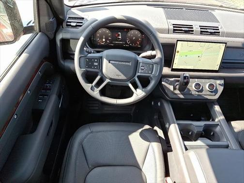 2025 Land Rover Defender 130 P300 S
