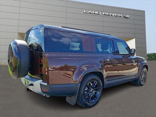 2025 Land Rover Defender 130 P300 S