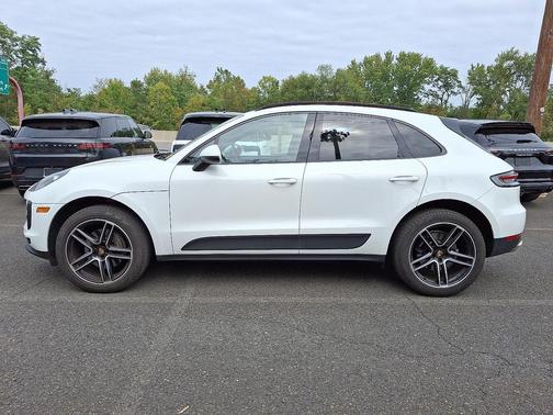 2020 Porsche Macan 