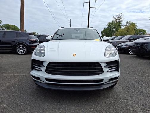 2020 Porsche Macan 