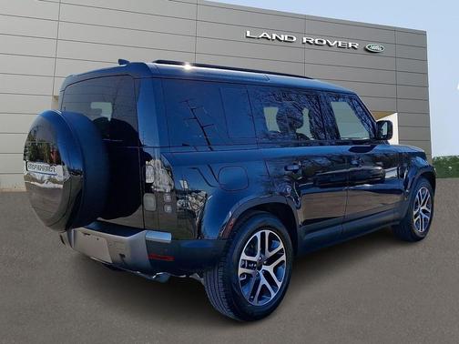 2026 Land Rover Defender P300 S