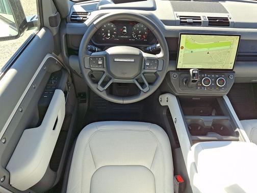 Borasco Grey Metallic 2026 Land Rover Defender P400 X-Dynamic SE